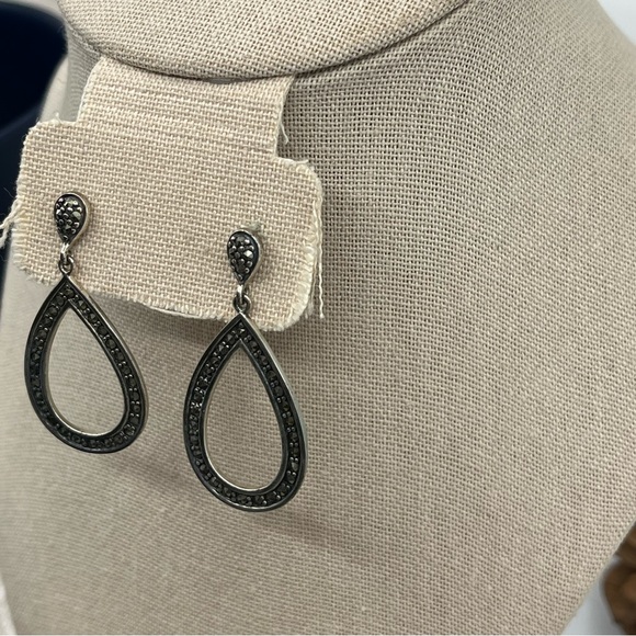 Vintage Suspicion Marcasite Pendant & Teardrop Earrings Set - Picture 11 of 17